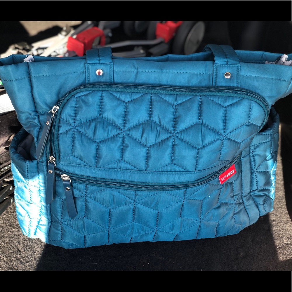 Skip hop diaper bag